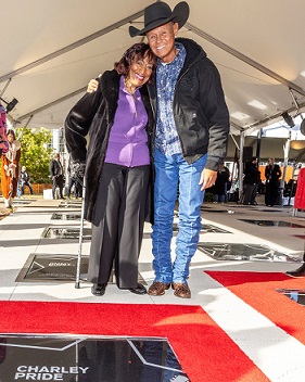 ASGRozenePrideandNealMcCoyatCharleysWalkofFameNov2025.jpg