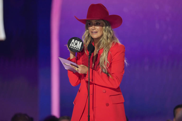 ASLaineyWilsonWins3ACM2024Awards.jpeg