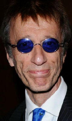 ASRobinGibbofTheBeeGees2011No2.jpg